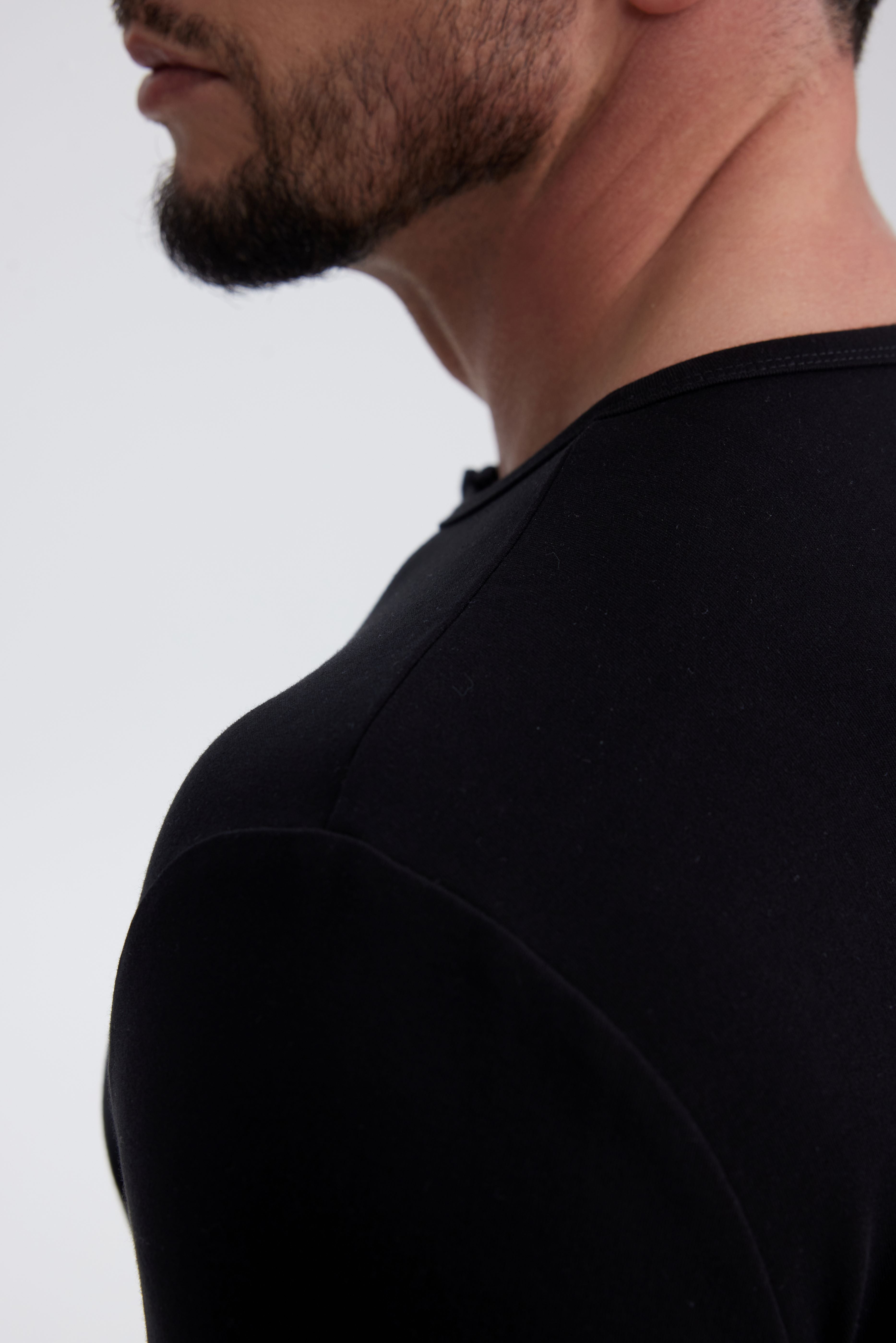 #color_Premium Black