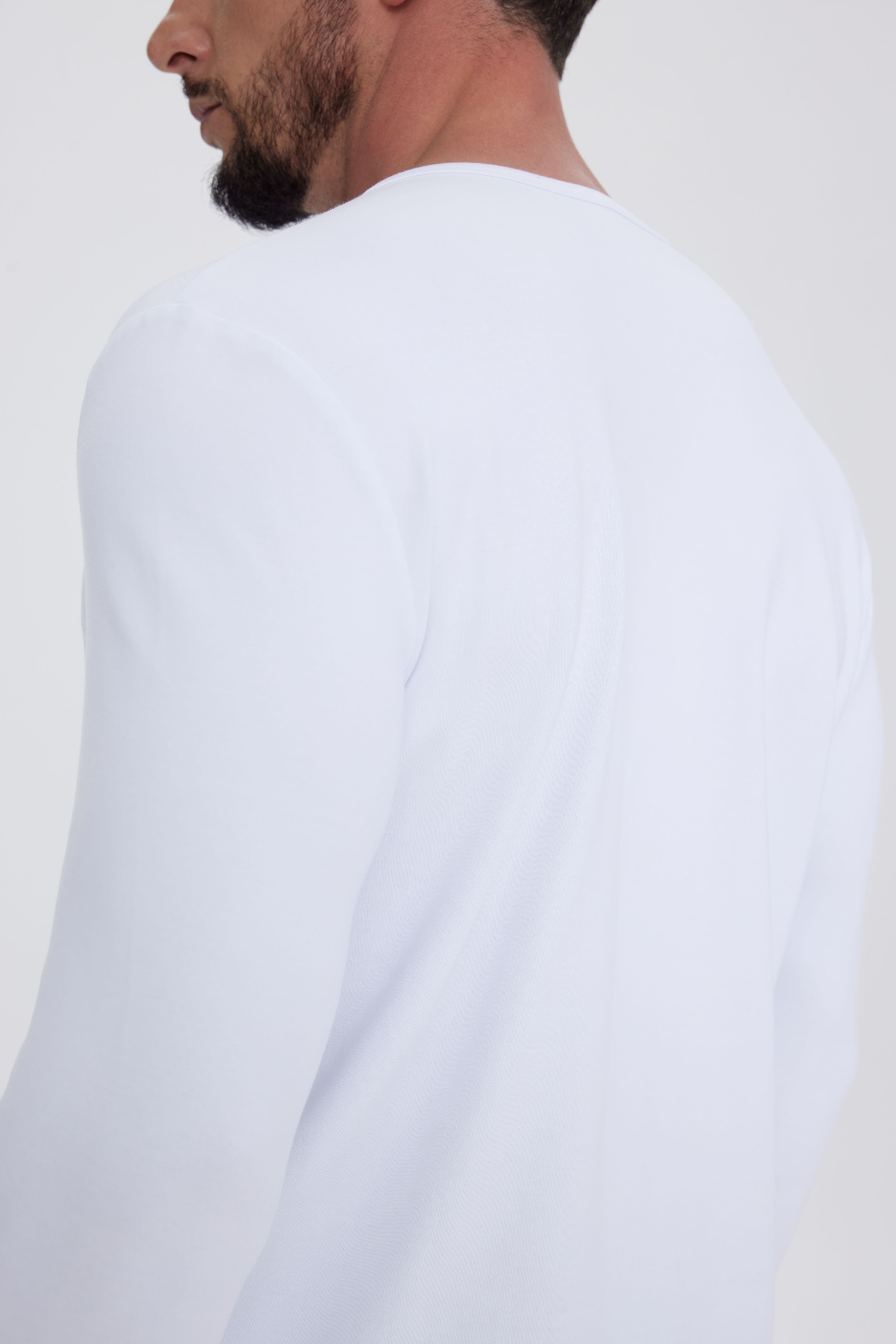#color_Premium White