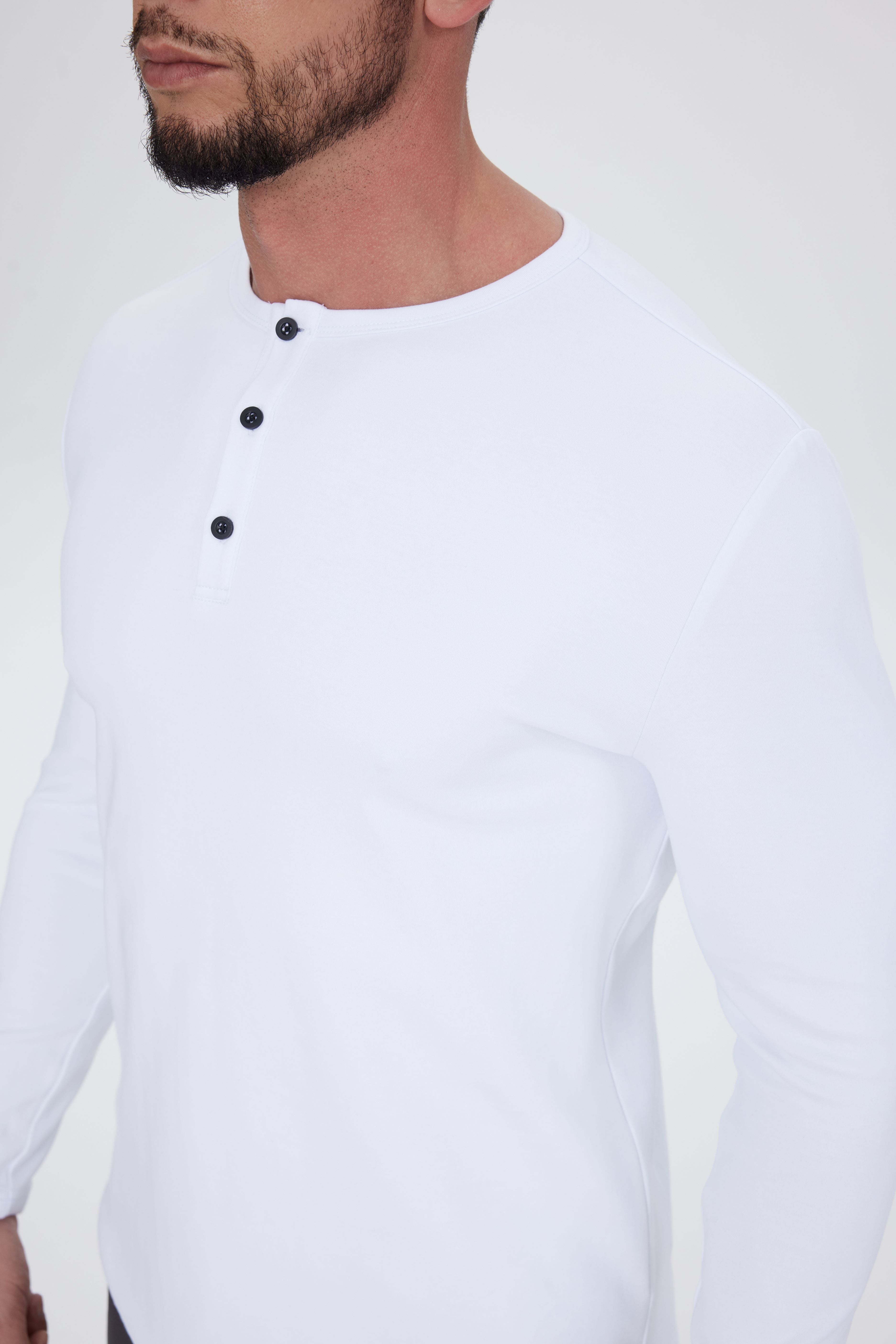 #color_Premium White