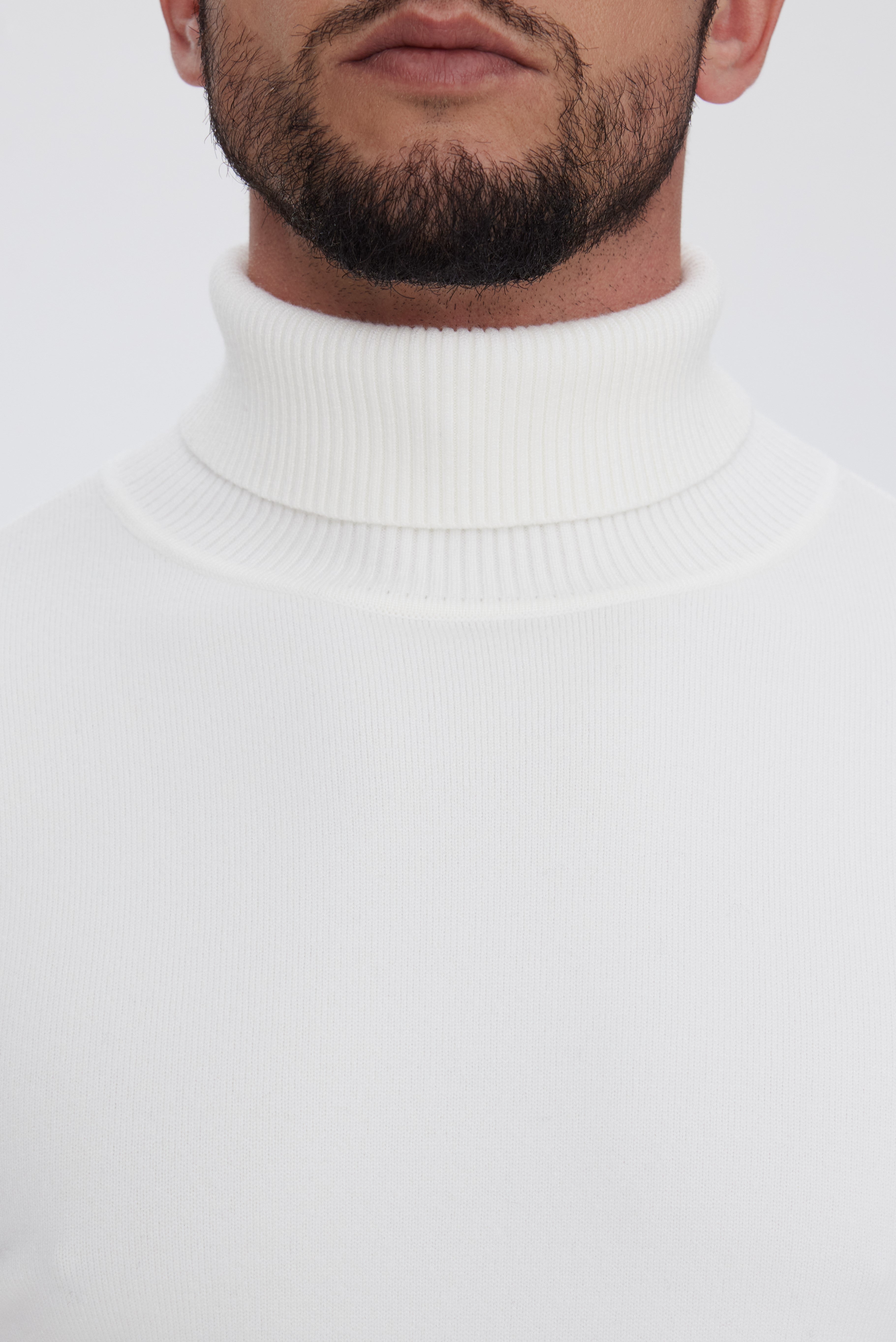 #color_Premium White